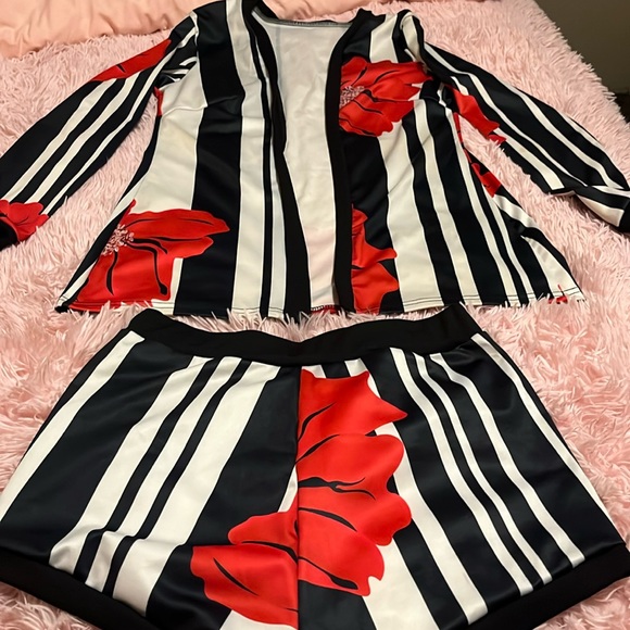 Pants - Two piece shorts and jacket set